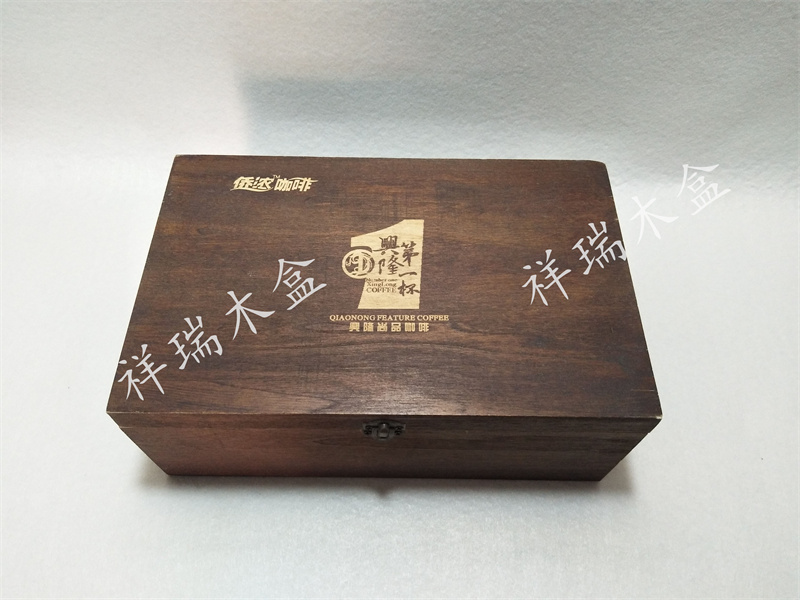 包裝咖啡的復(fù)古木盒
